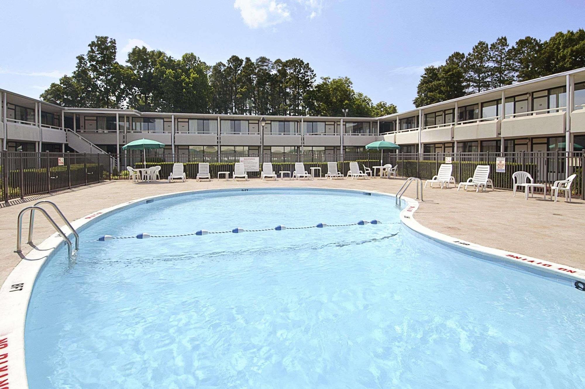 Ramada Burlington Hotel And Conference Center Kemudahan gambar